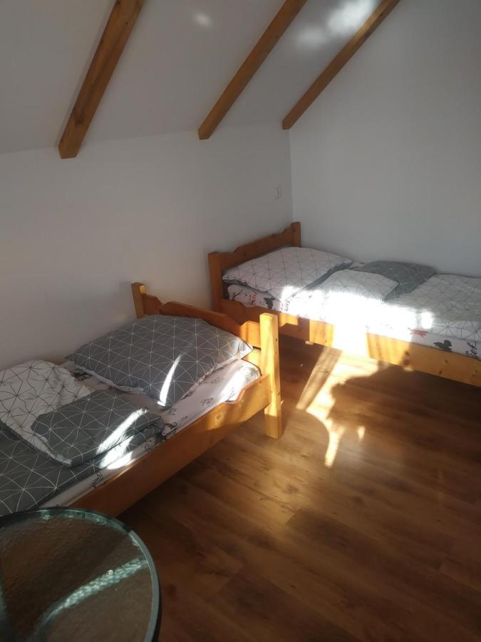 Noclegi Przy Szlaku Agroturystyka Zabnica エクステリア 写真
